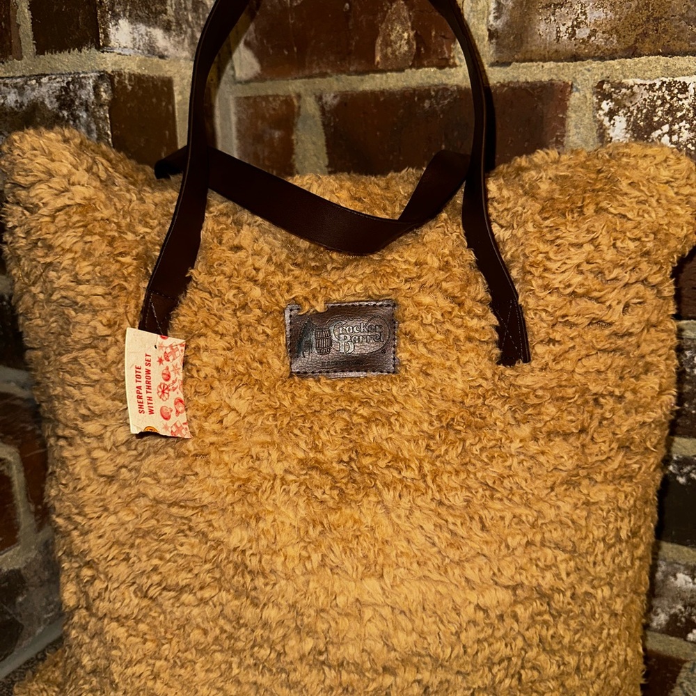 Cracker Barrel Sherpa Tote Bag with Sherpa Throw NWT